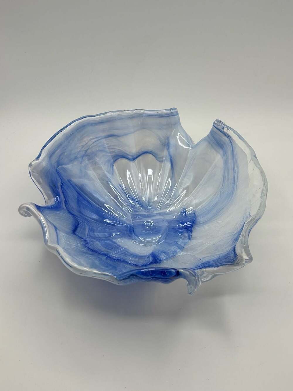 Vintage Murano Cristalvi Blue and White Swirled Art Glass Clamshell Bowl